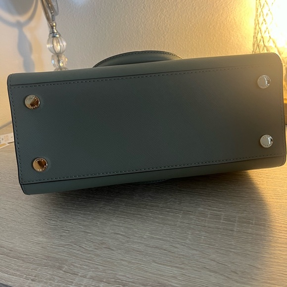 Michael Kors Selma - Picture 8 of 14